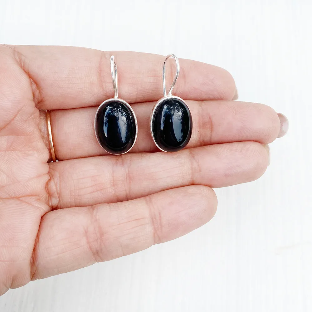 Black Onyx Fixed Hook Silver Earring