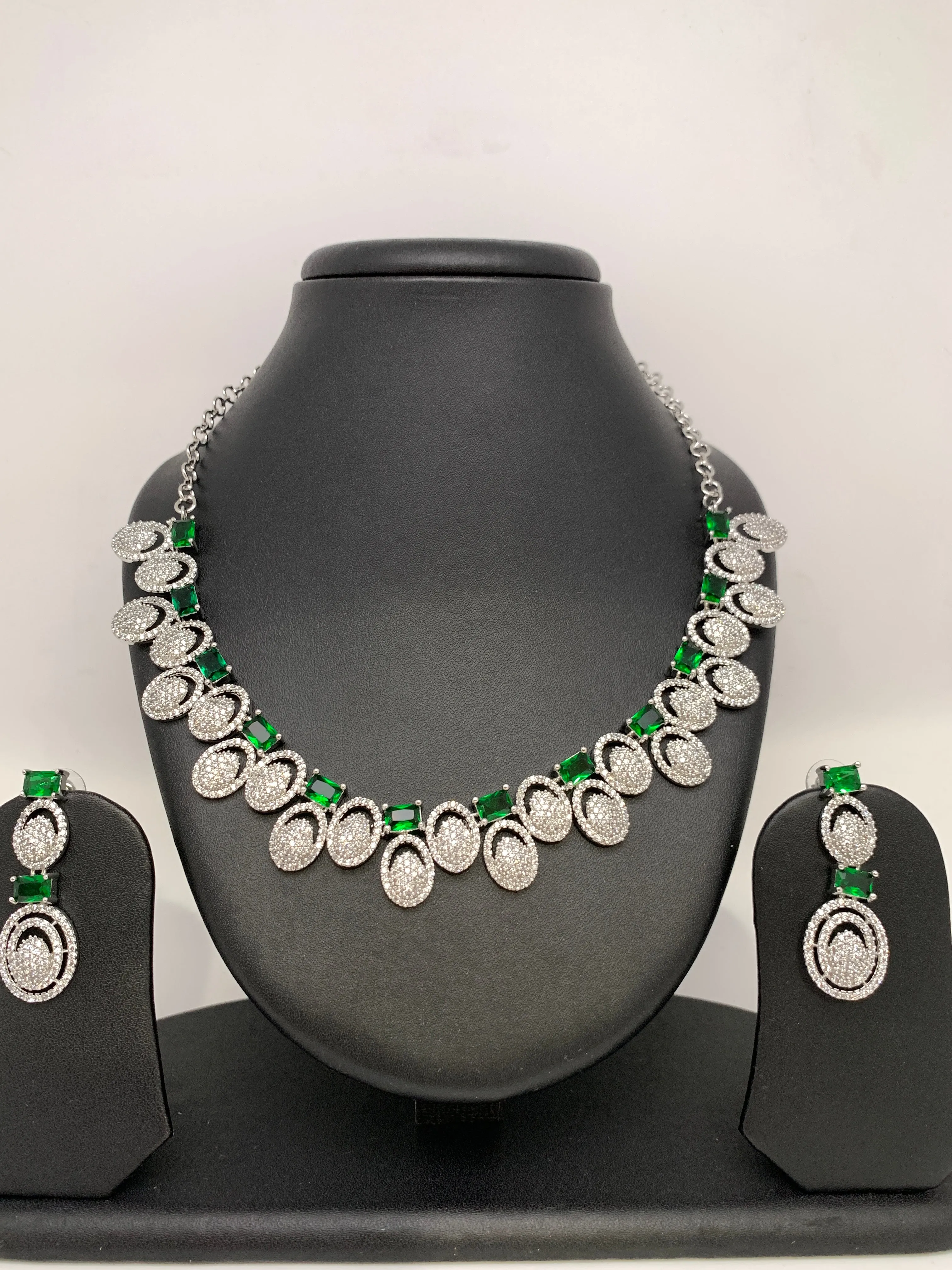 Green Stone Silver Polish American Diamond Short Necklace