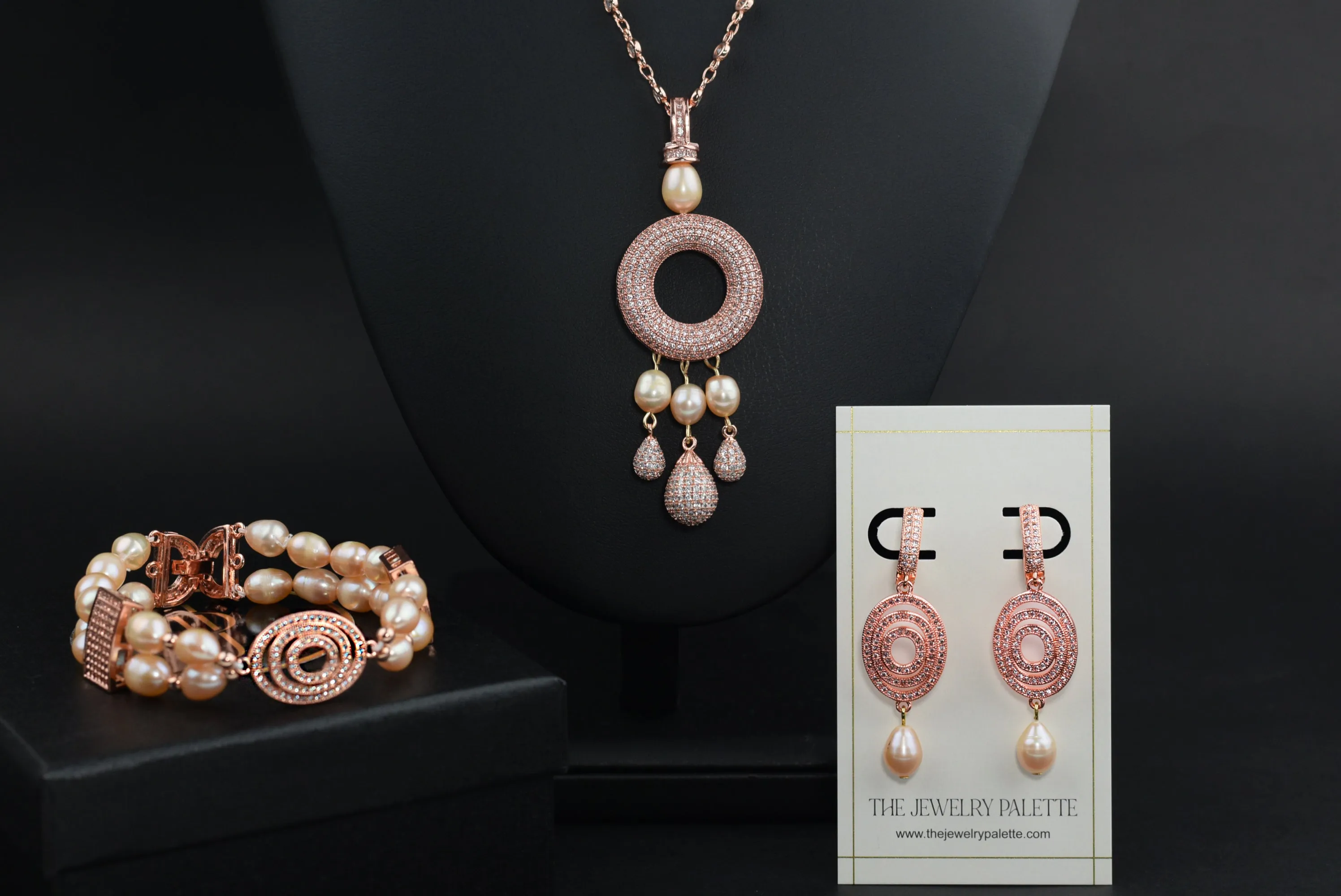 Juliette rose gold chain necklace with pink pearls
