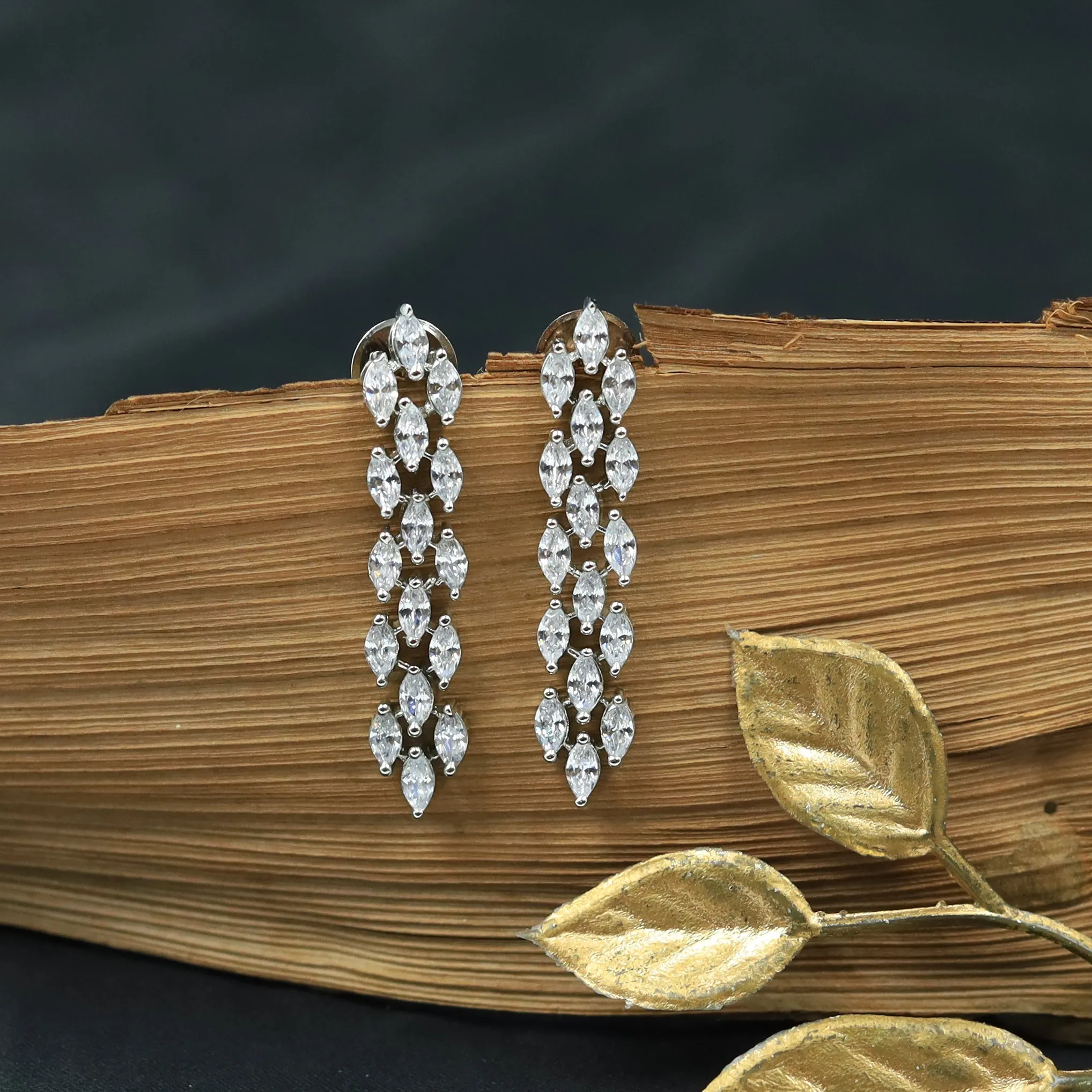 Light Earring Zircon/AD Earring 8598-08