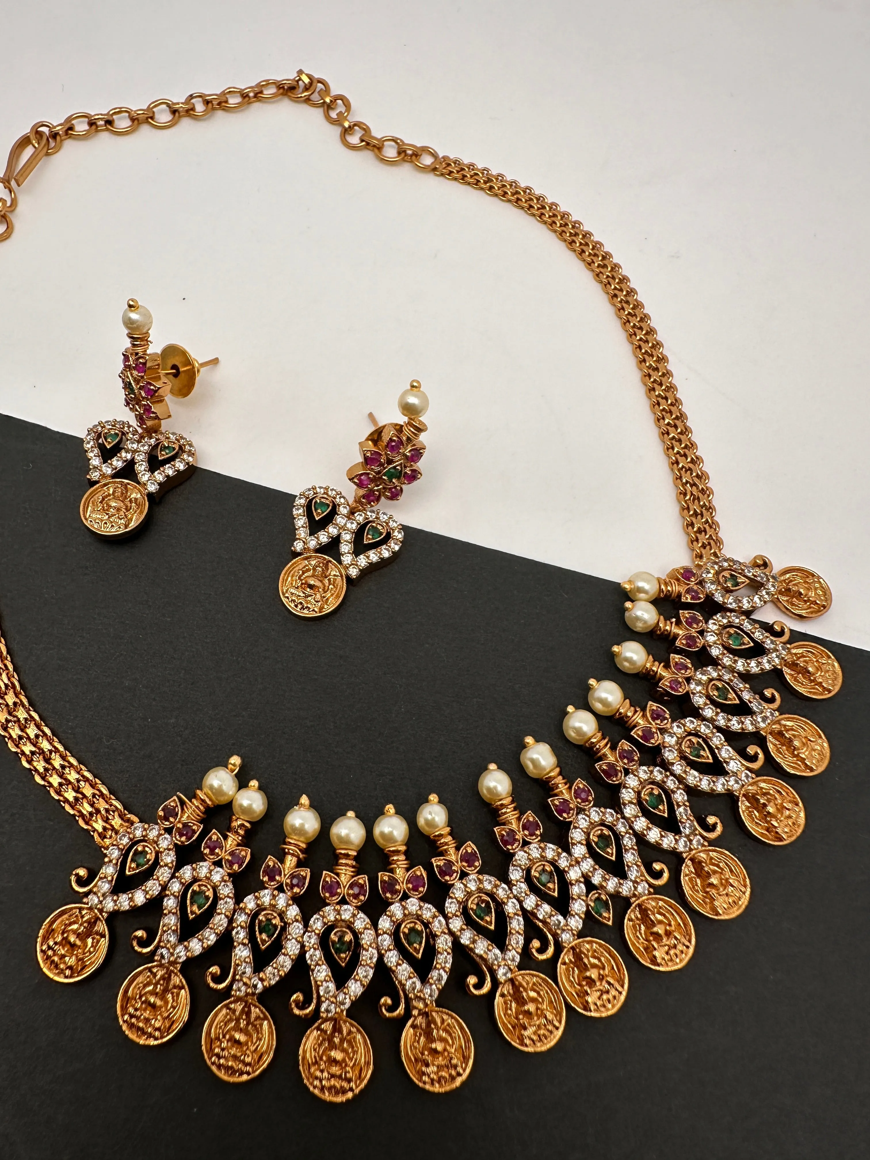 Mango Chain Style Dainty Necklace