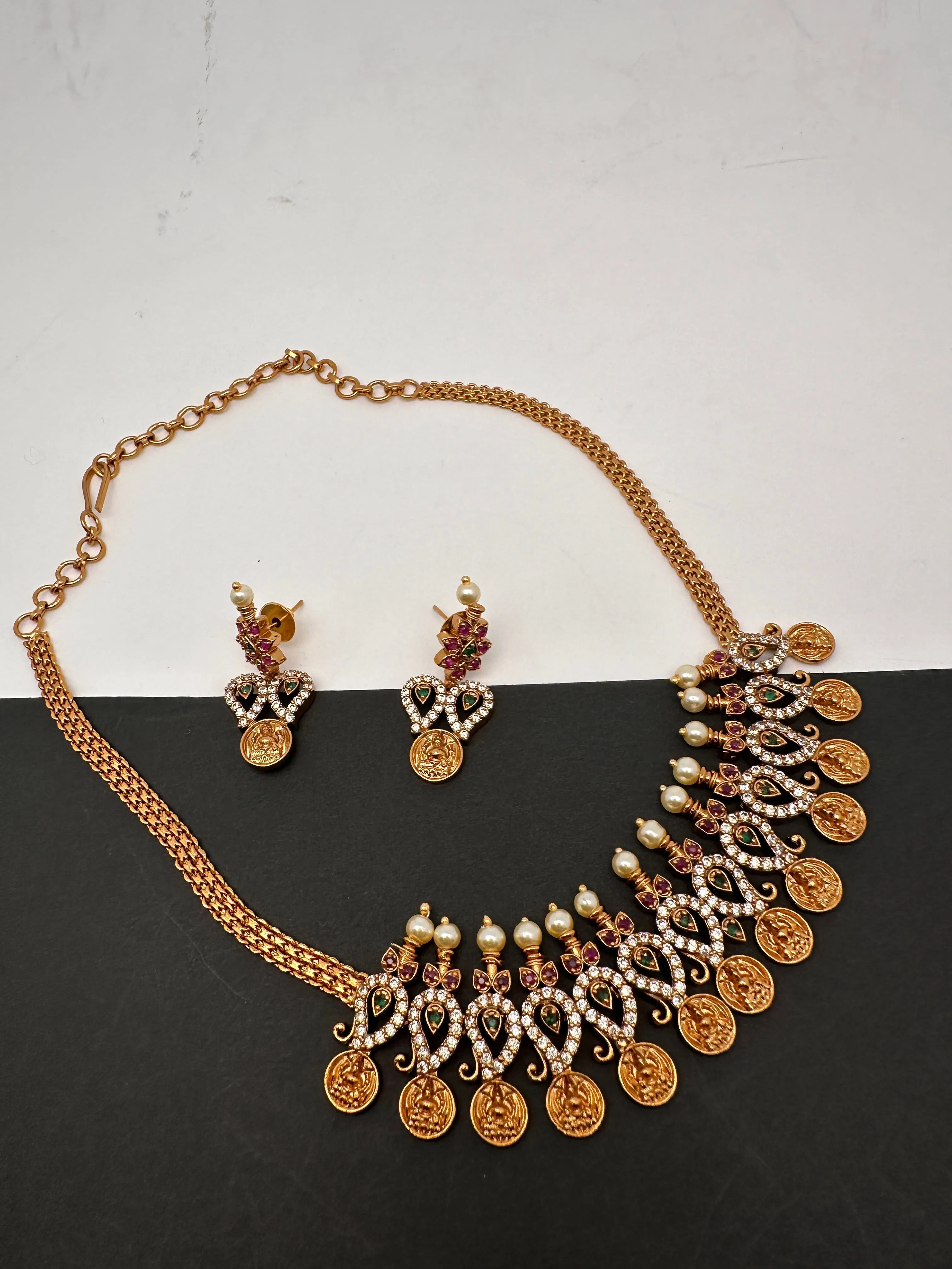 Mango Chain Style Dainty Necklace