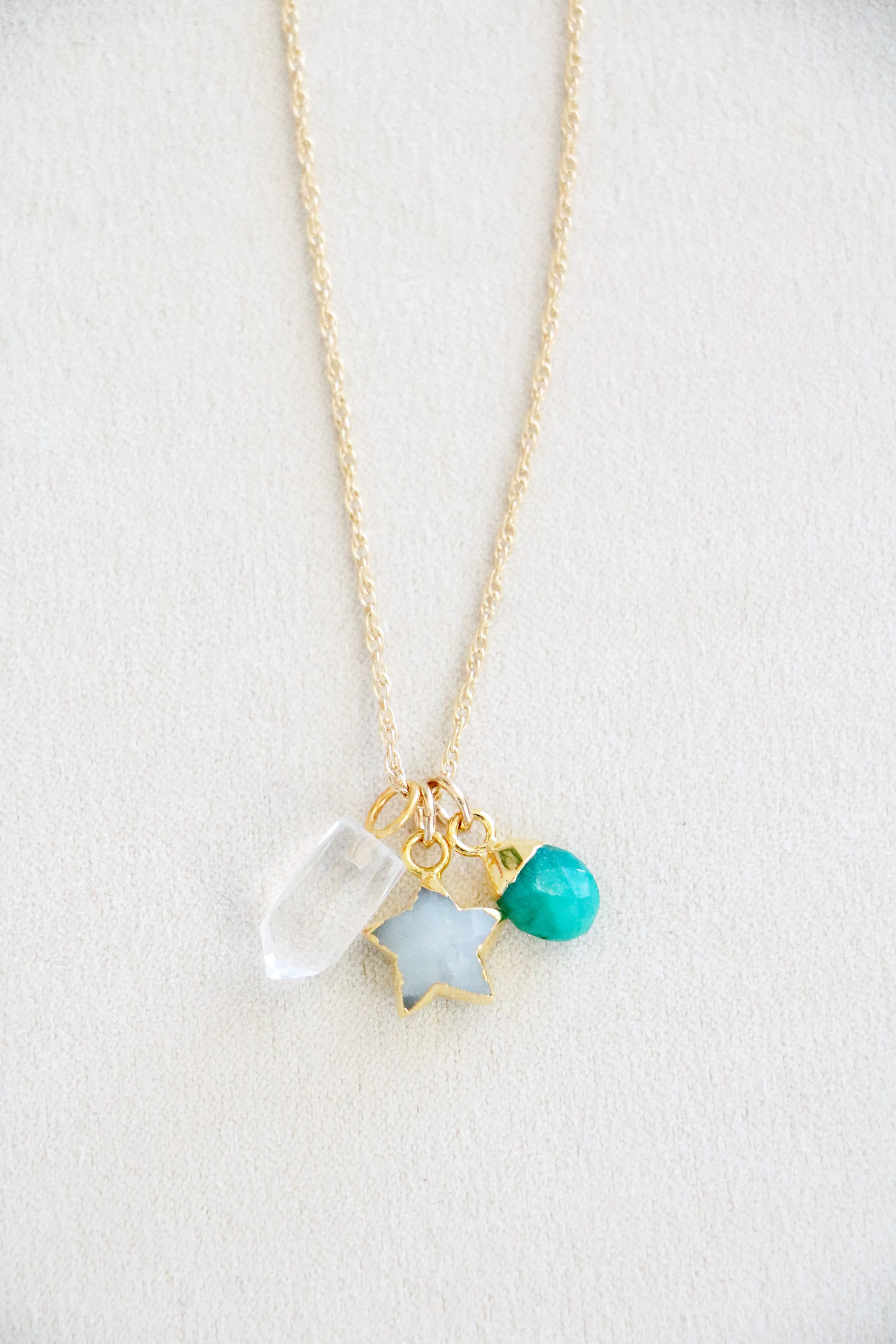 natural gemstone necklace { silver   gold }