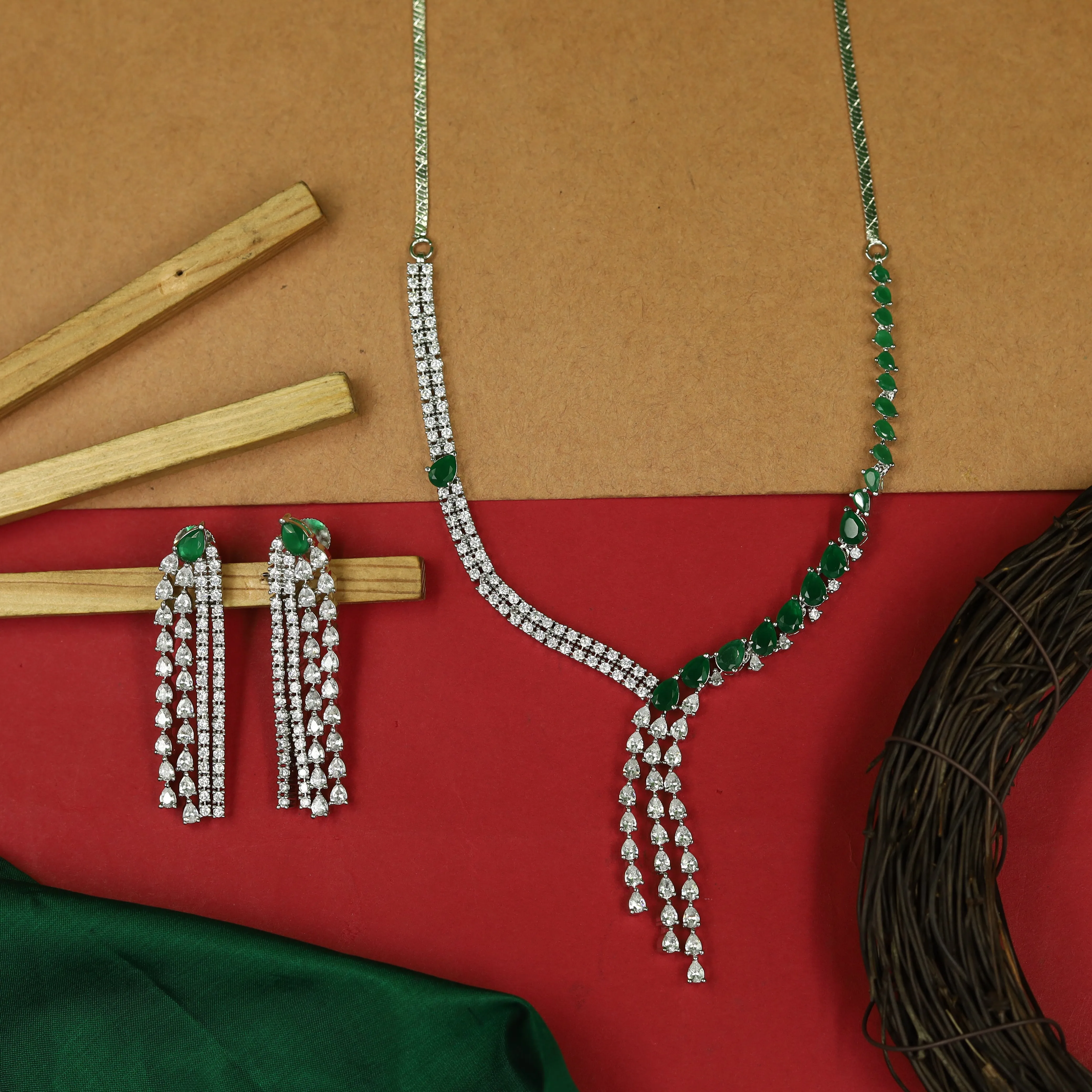 Round Neck Zircon/AD Necklace Set 16578-69