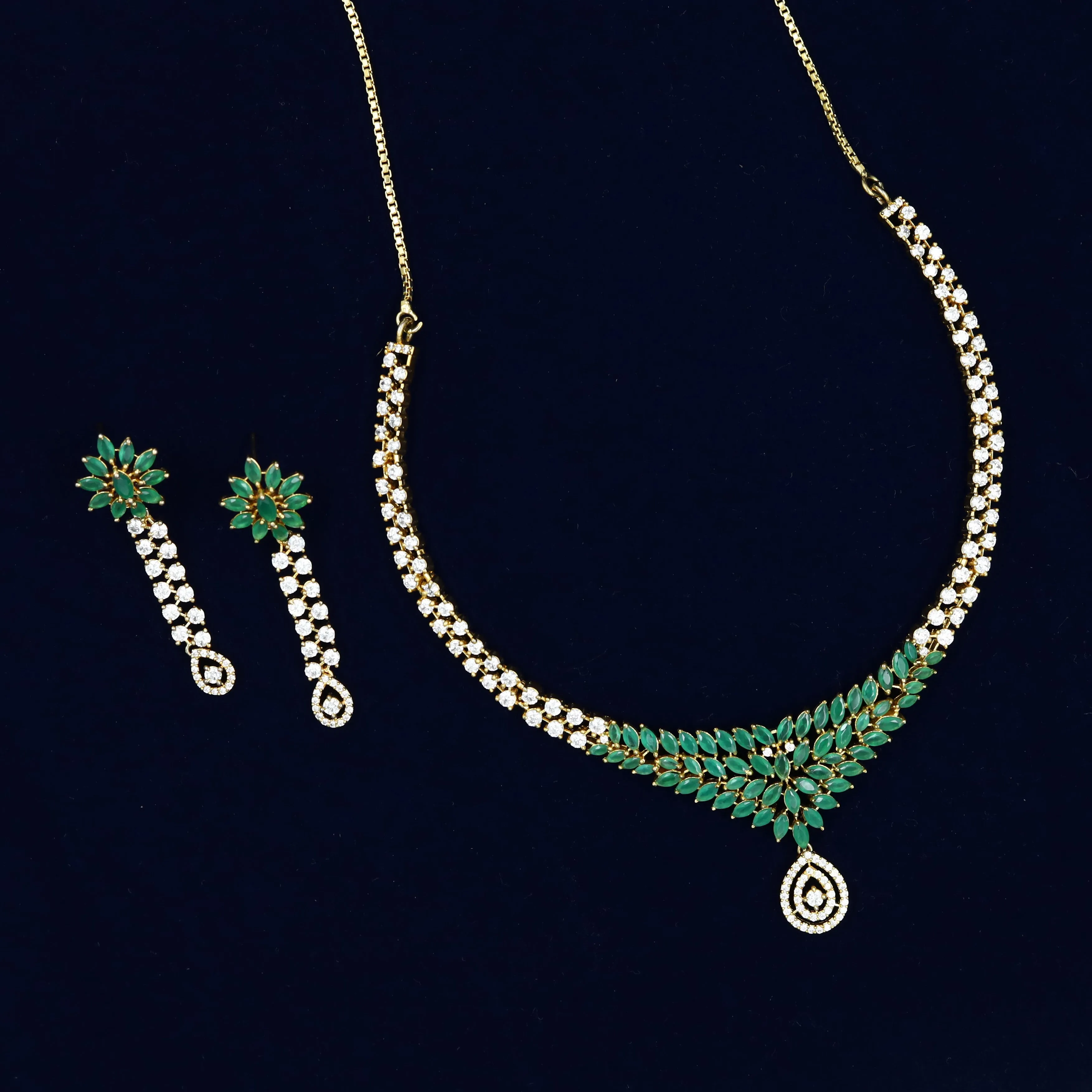 Round Neck Zircon/AD Necklace Set 8272-100