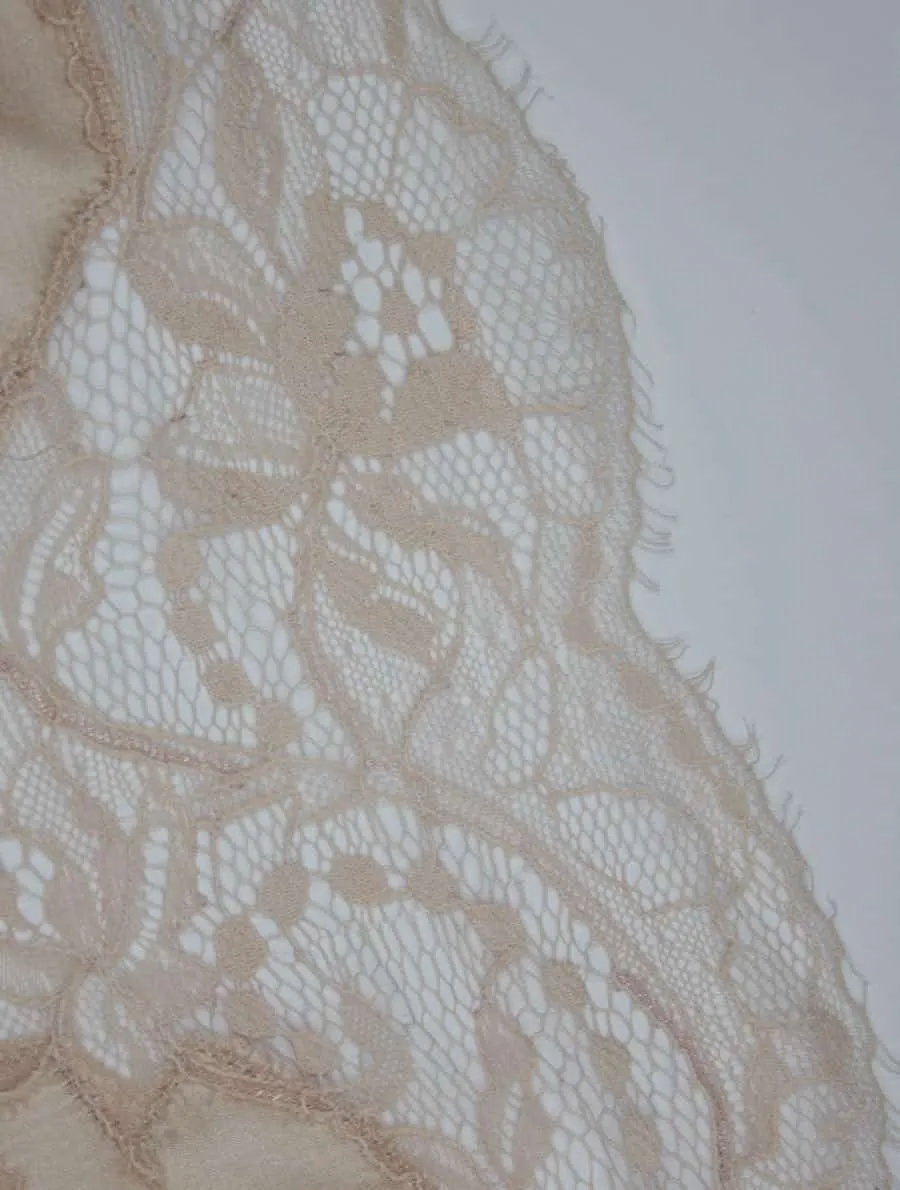 Signature Blush Lace Boudoir Bra & Ouvert Brief